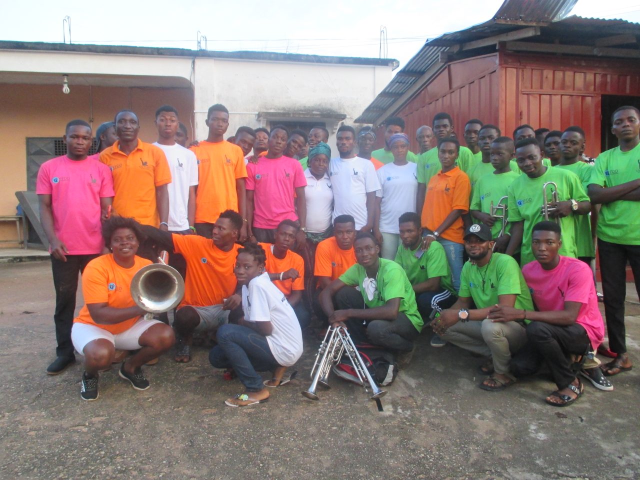 Group Picture at the End of the Floating 1
